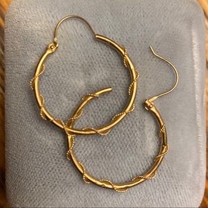 14k gold hoop earrings